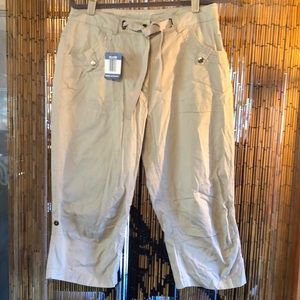 Ladies Blue Motion capris (44)